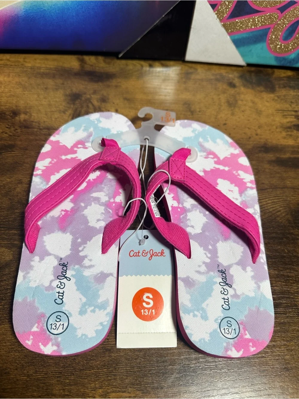 NEW Cat & Jack Girls' Ava Slip-On Thong Sandals Size Small 13/1